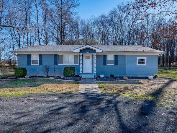 635 S Oak Grove Road, Lonoke, AR 72086