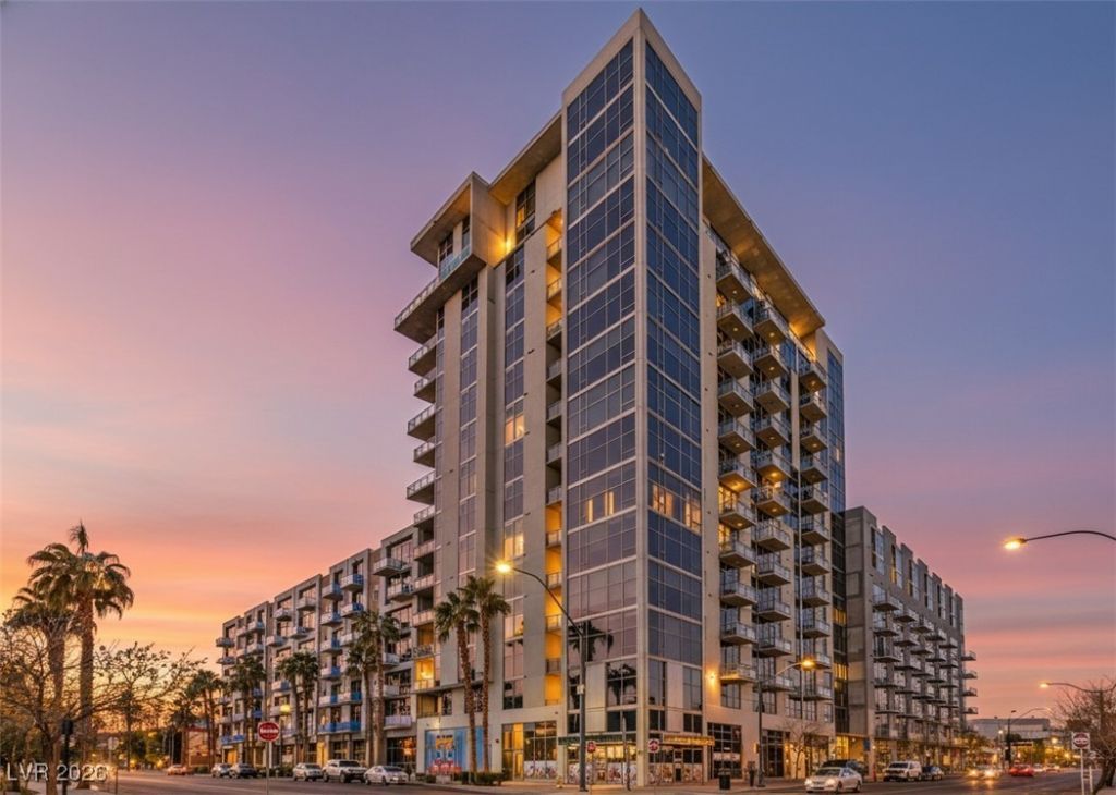353 E Bonneville Avenue, Unit 804, Las Vegas, NV 89101 Main Photo