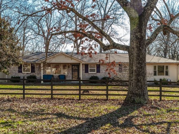 50 Academy Rd, Lebanon, TN 37087