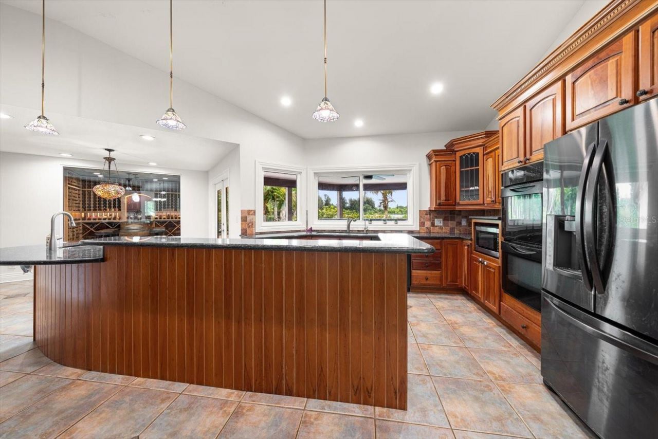 2402 Pine Hammock, Clearwater, FL 33764 Photo