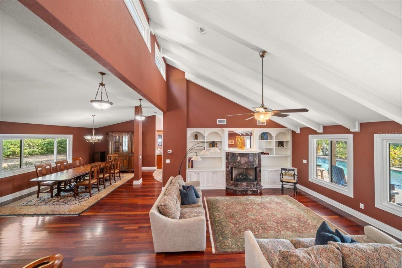 2402 Pine Hammock, Clearwater, FL 33764 Photo