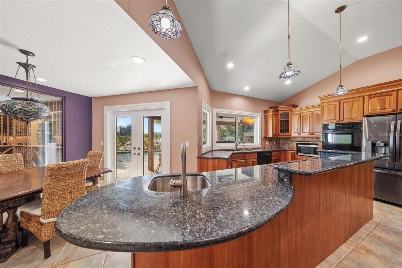 2402 Pine Hammock, Clearwater, FL 33764 Photo