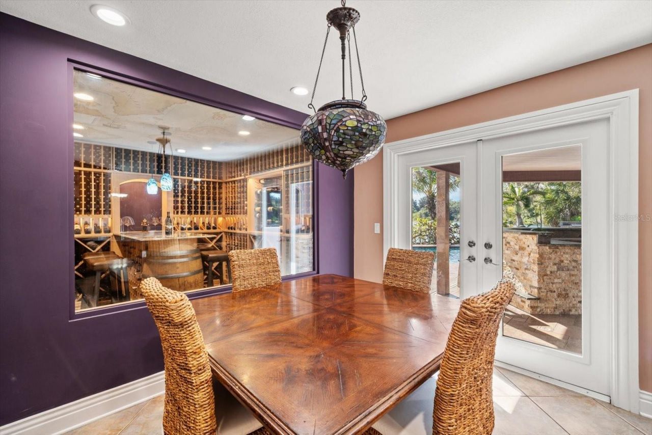 2402 Pine Hammock, Clearwater, FL 33764 Photo