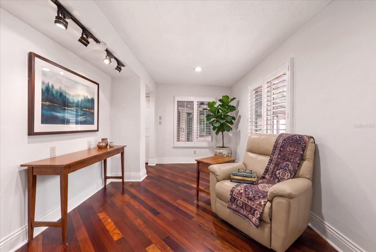 2402 Pine Hammock, Clearwater, FL 33764 Photo