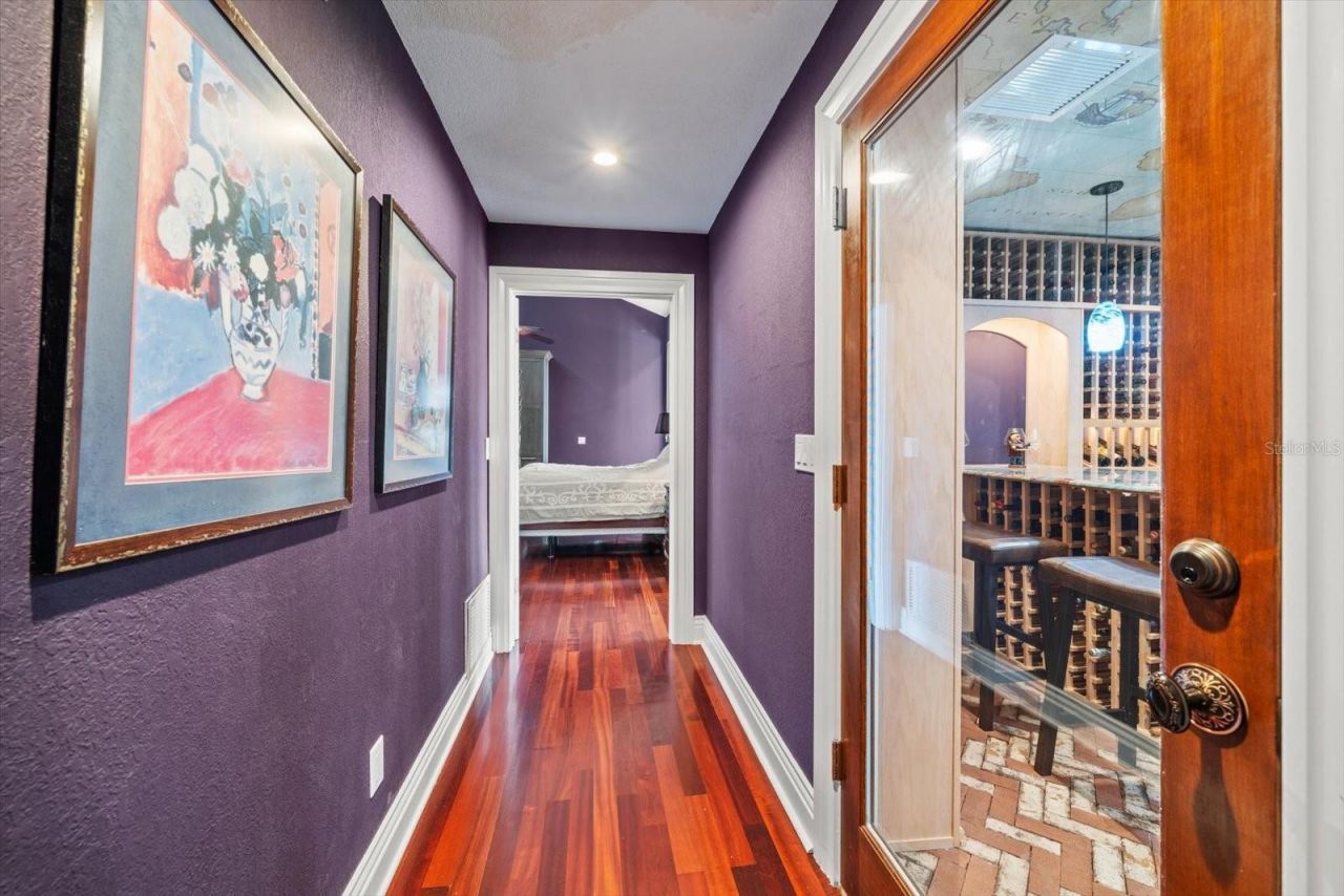 2402 Pine Hammock, Clearwater, FL 33764 Photo