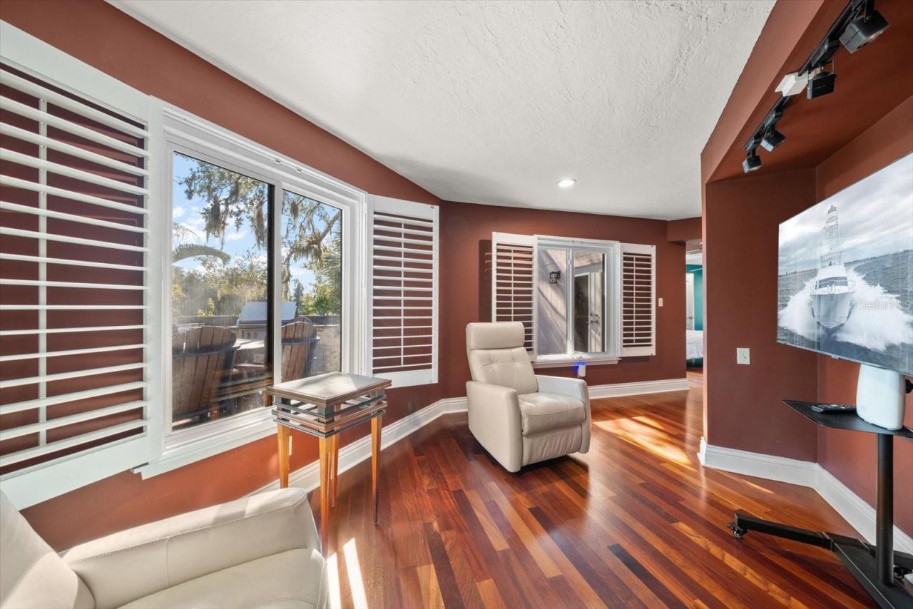 2402 Pine Hammock, Clearwater, FL 33764 Photo