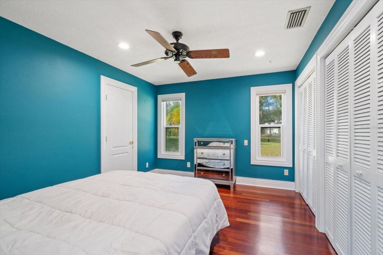 2402 Pine Hammock, Clearwater, FL 33764 Photo