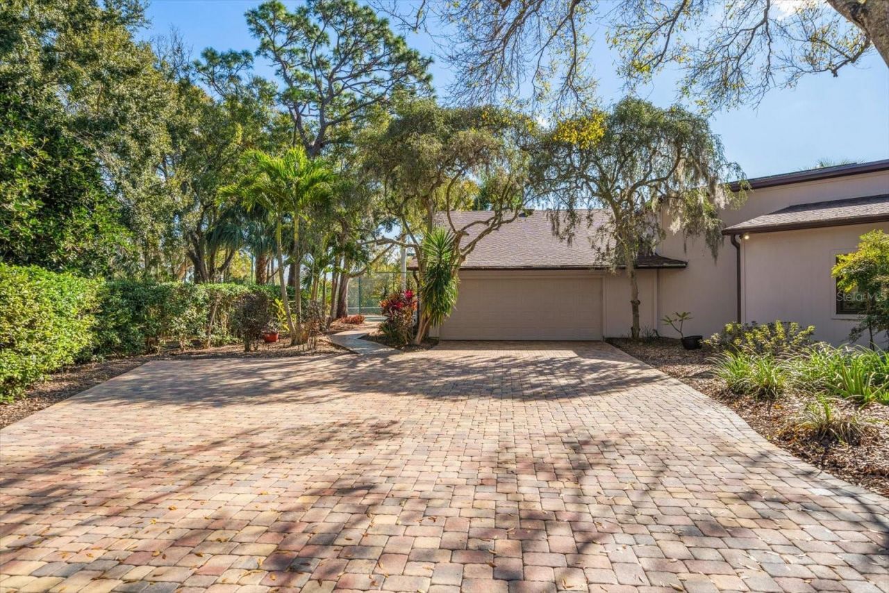 2402 Pine Hammock, Clearwater, FL 33764 Photo