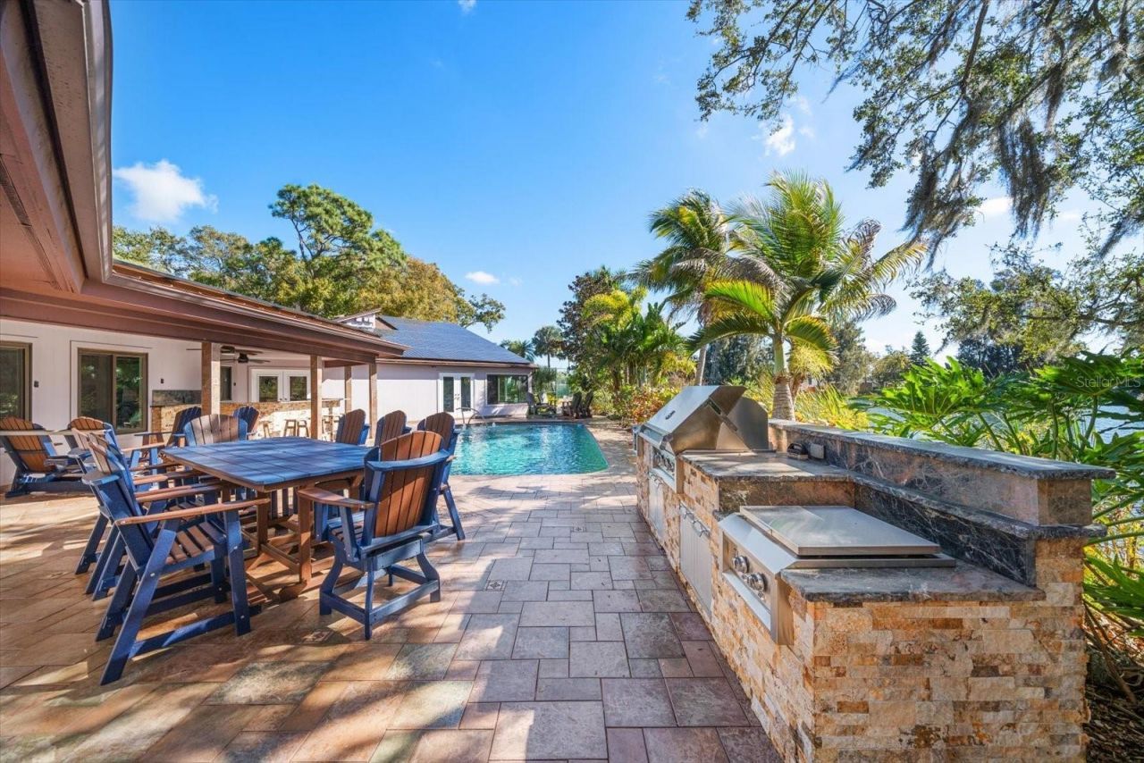 2402 Pine Hammock, Clearwater, FL 33764 Photo