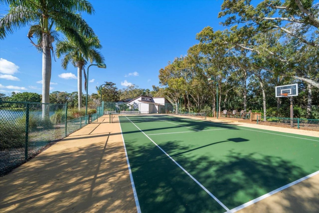 2402 Pine Hammock, Clearwater, FL 33764 Photo