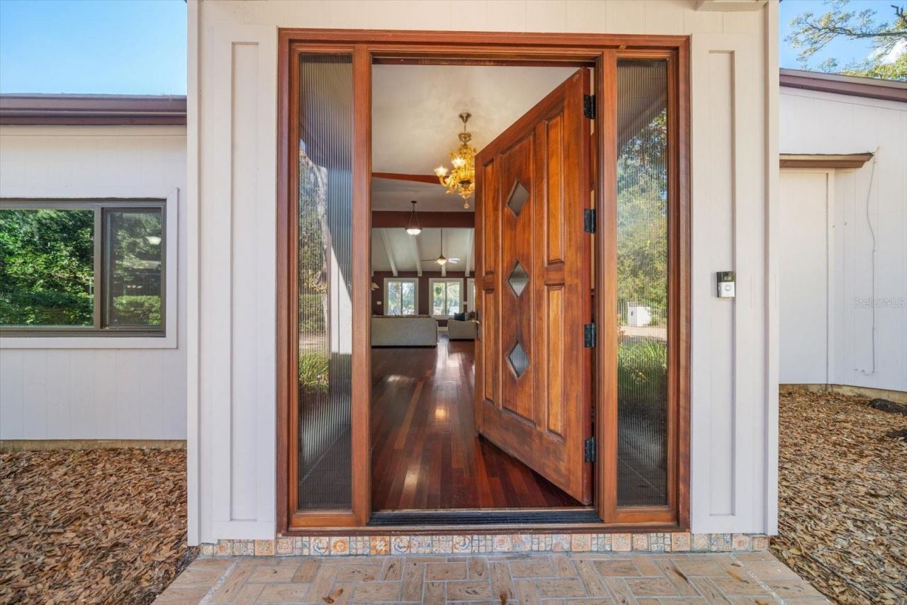 2402 Pine Hammock, Clearwater, FL 33764 Photo