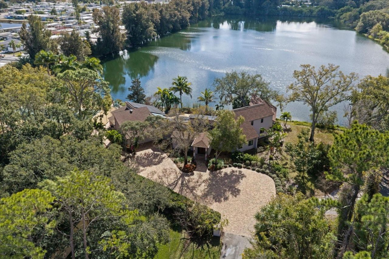 2402 Pine Hammock, Clearwater, FL 33764 Photo