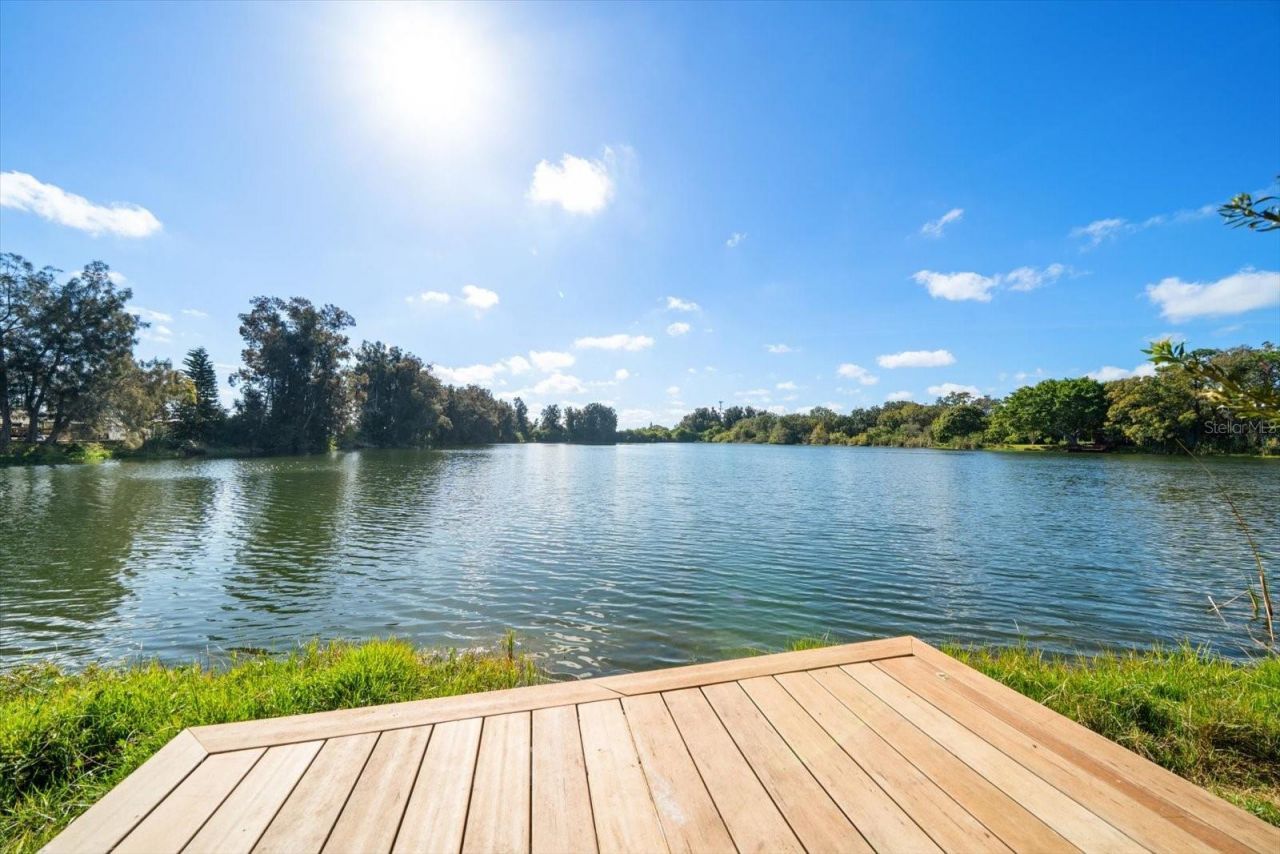 2402 Pine Hammock, Clearwater, FL 33764 Photo