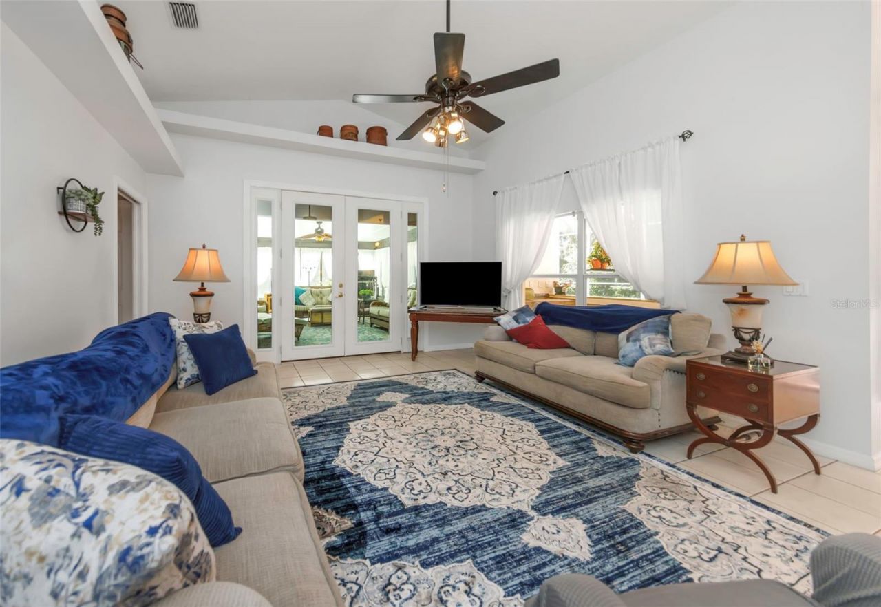 1518 Fishing Lake Drive, Odessa, FL 33556 Photo