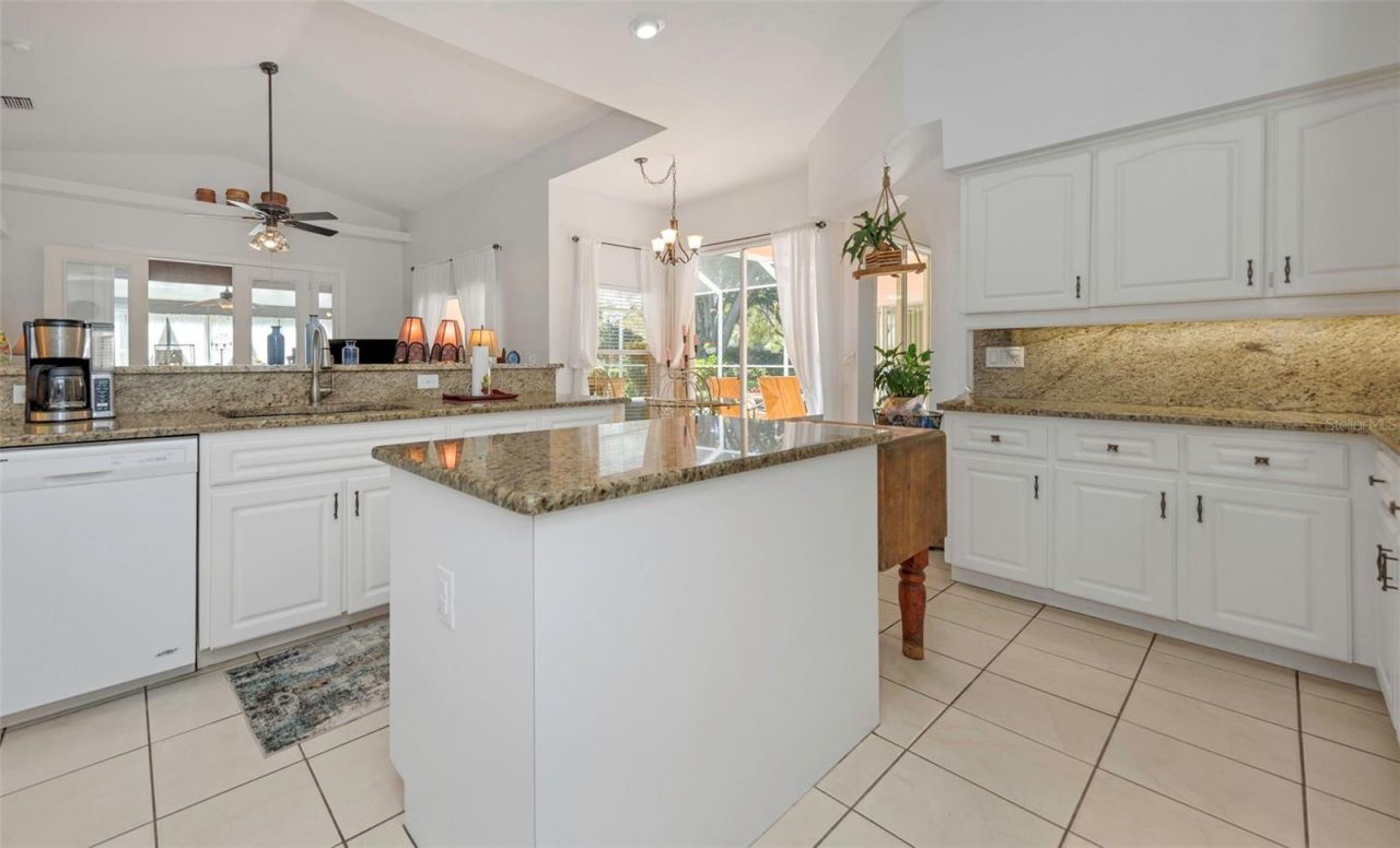 1518 Fishing Lake Drive, Odessa, FL 33556 Photo