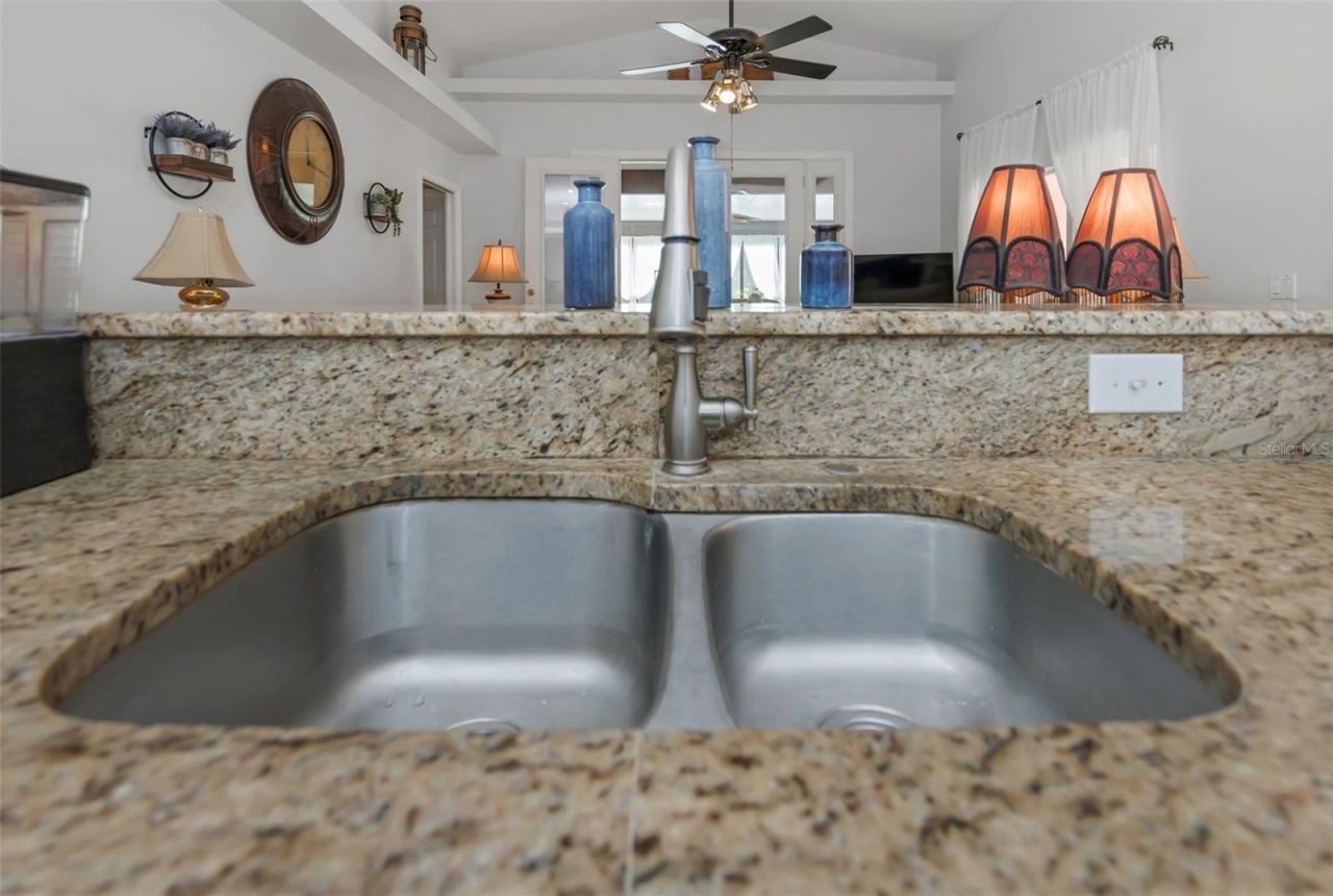 1518 Fishing Lake Drive, Odessa, FL 33556 Photo