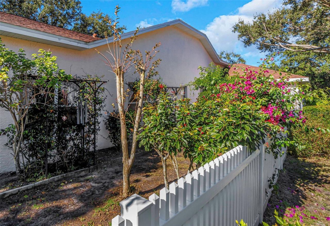 1518 Fishing Lake Drive, Odessa, FL 33556 Photo
