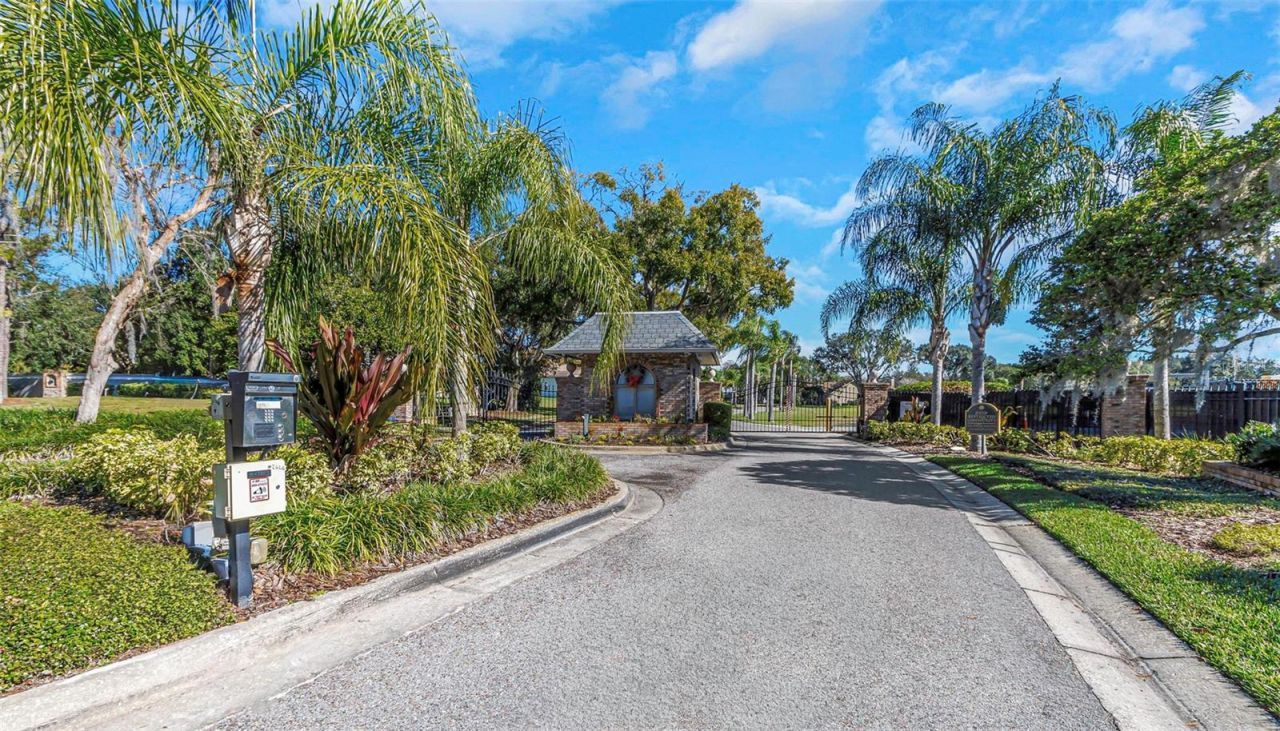 1518 Fishing Lake Drive, Odessa, FL 33556 Photo
