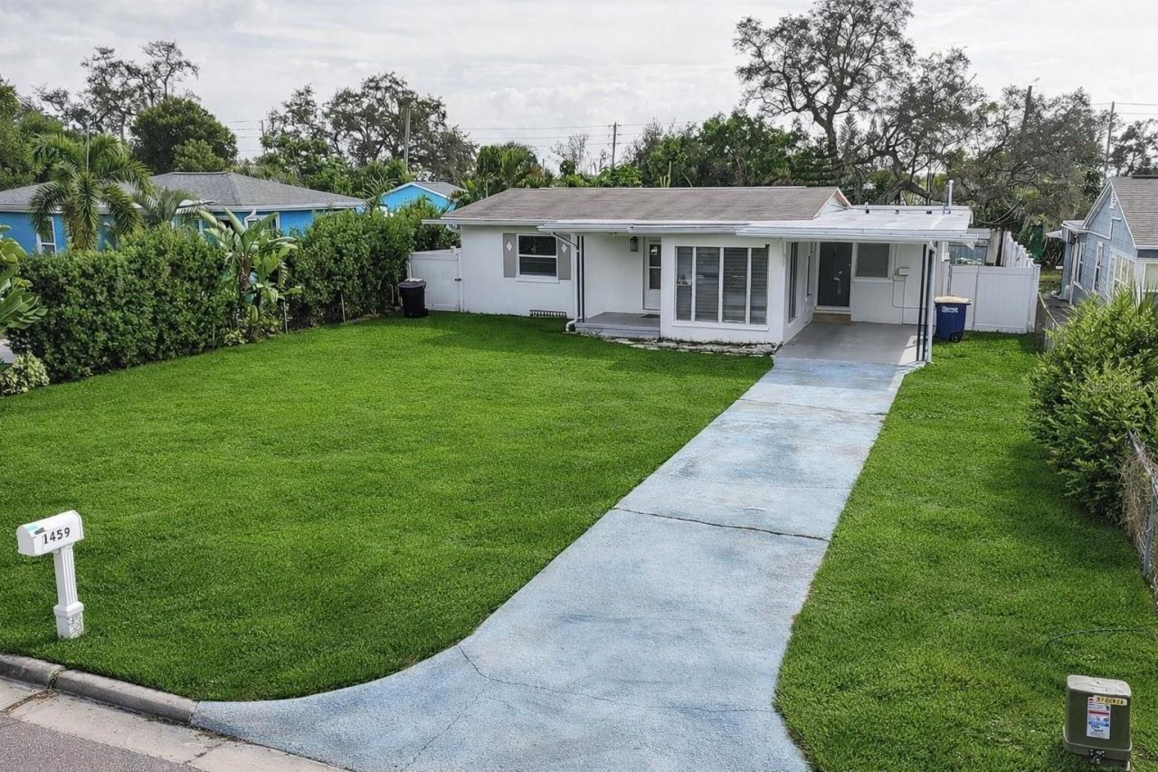 1459 Pine Street, Clearwater, FL 33756 Main Photo