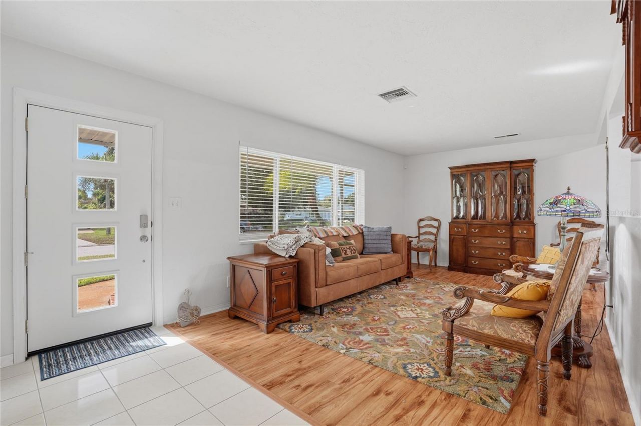 5091 35th Terrace N, Saint Petersburg, FL 33710 Photo