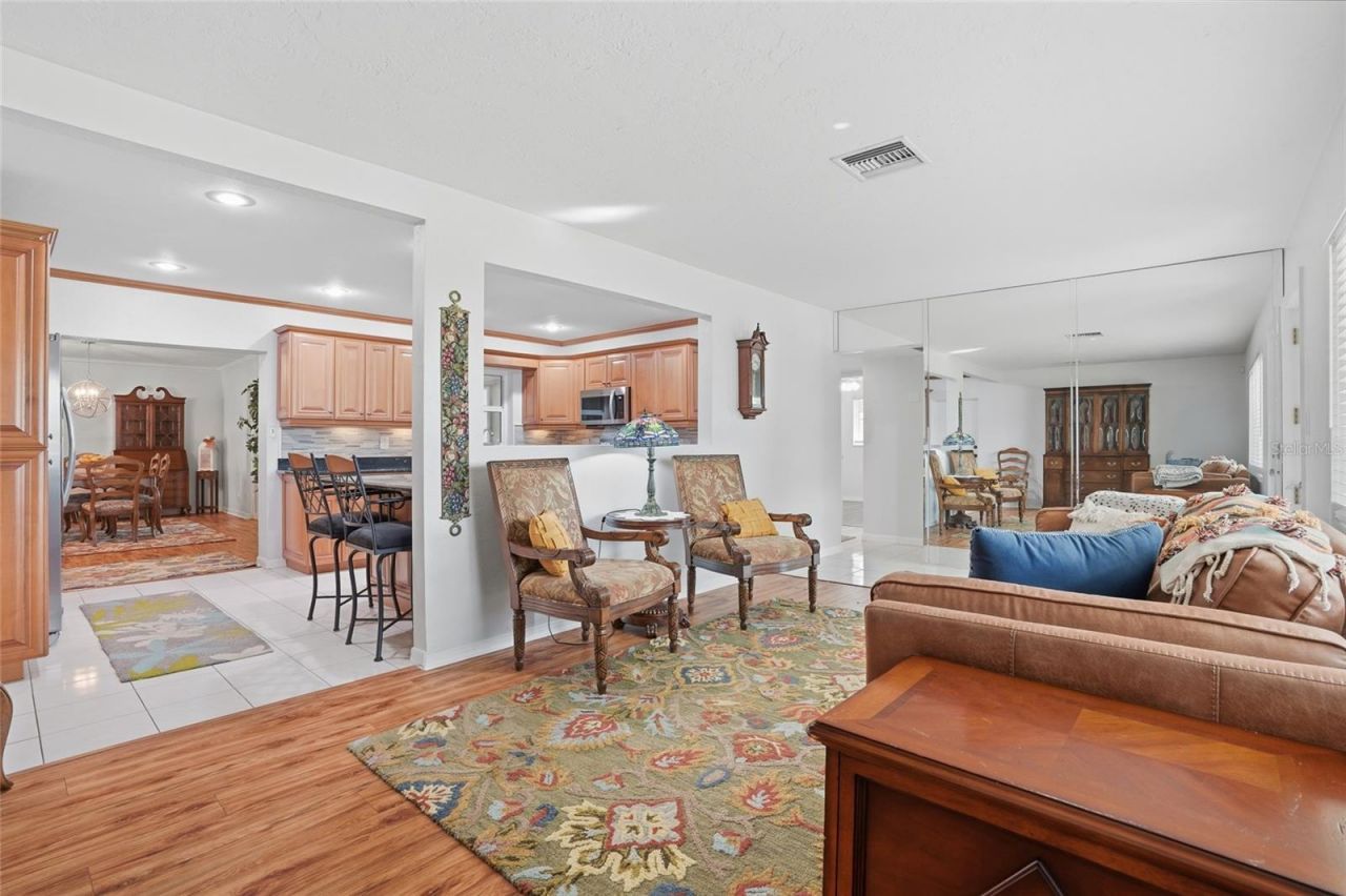 5091 35th Terrace N, Saint Petersburg, FL 33710 Photo