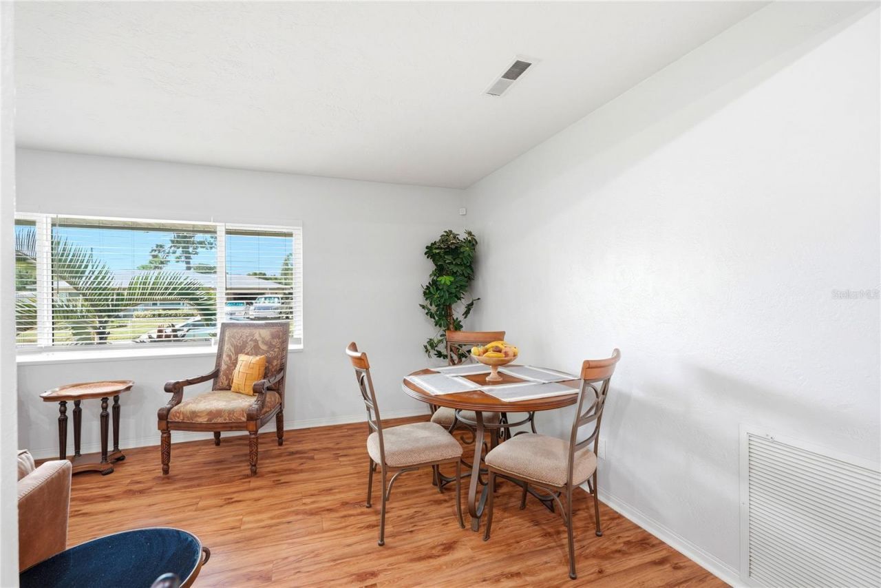 5091 35th Terrace N, Saint Petersburg, FL 33710 Photo