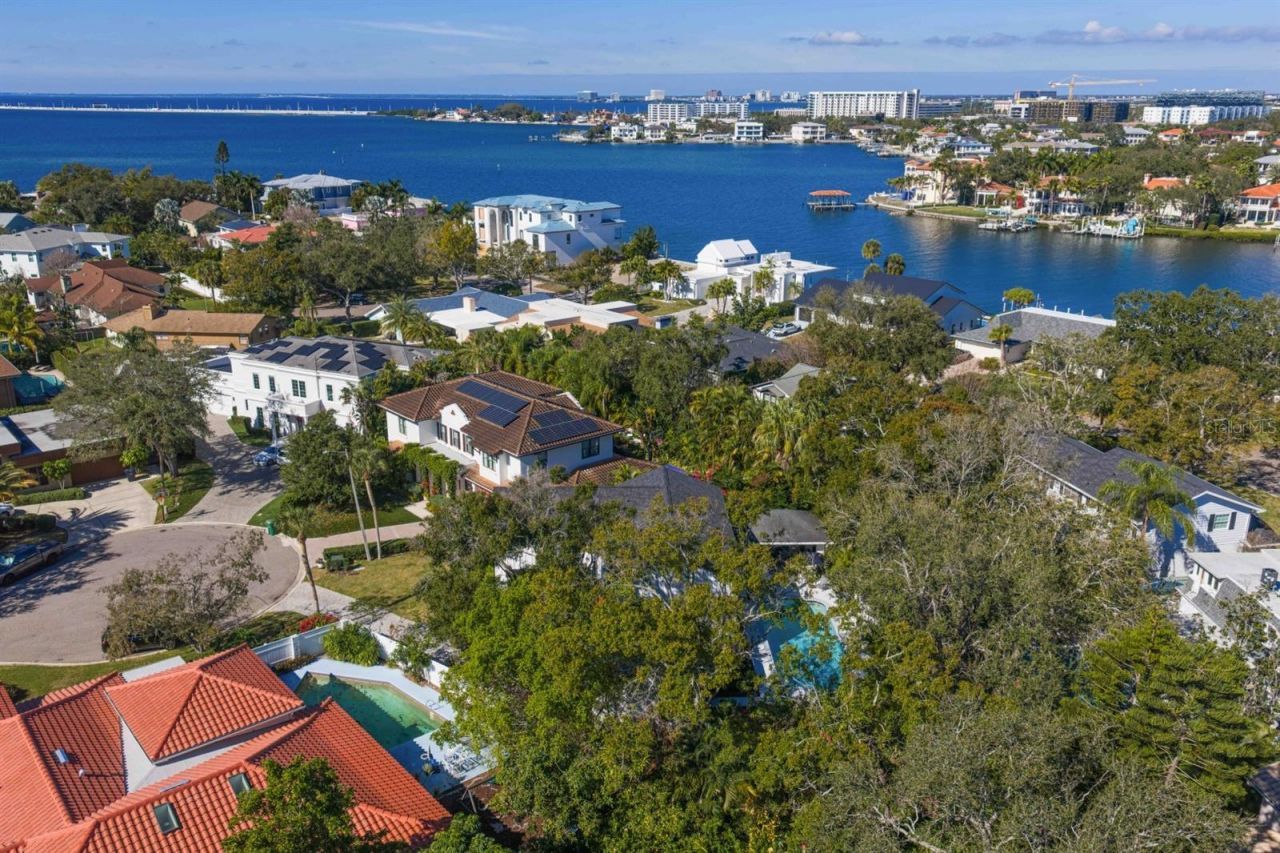 4911 W Bay Way Place, Tampa, FL 33629 Photo