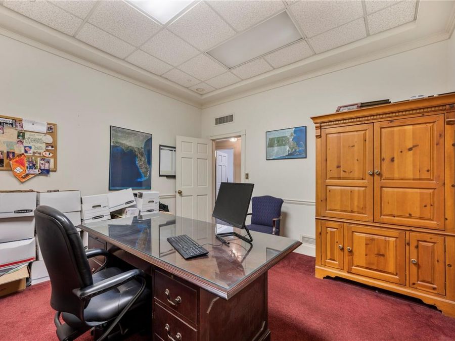 Property Image 37