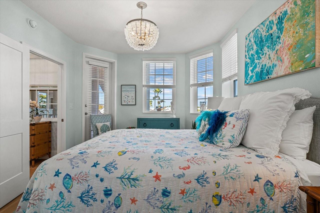 1260 Dolphin Bay Way, Unit 401, Sarasota, FL 34242 Photo