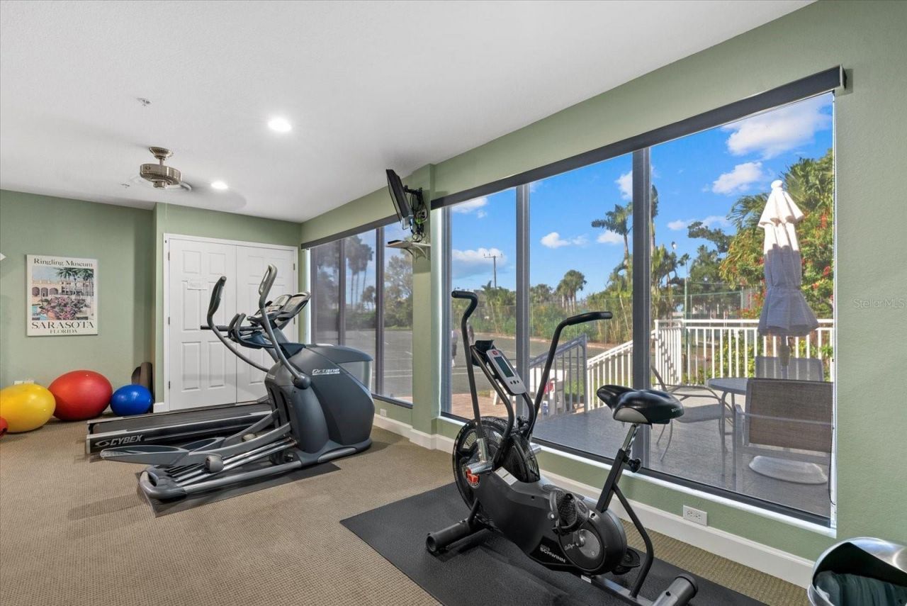 1260 Dolphin Bay Way, Unit 401, Sarasota, FL 34242 Photo