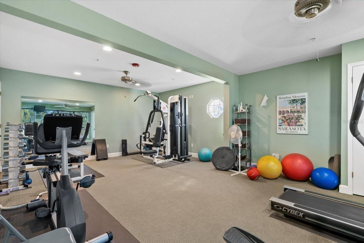 1260 Dolphin Bay Way, Unit 401, Sarasota, FL 34242 Photo