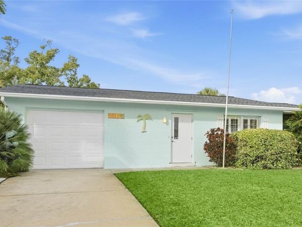 2165 LAKEWOOD DRIVE, NOKOMIS, FL 34275