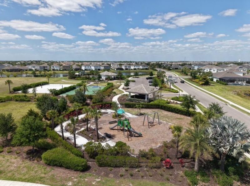 16419 Paynes Mill Drive, Lakewood Ranch, FL 34211 Photo