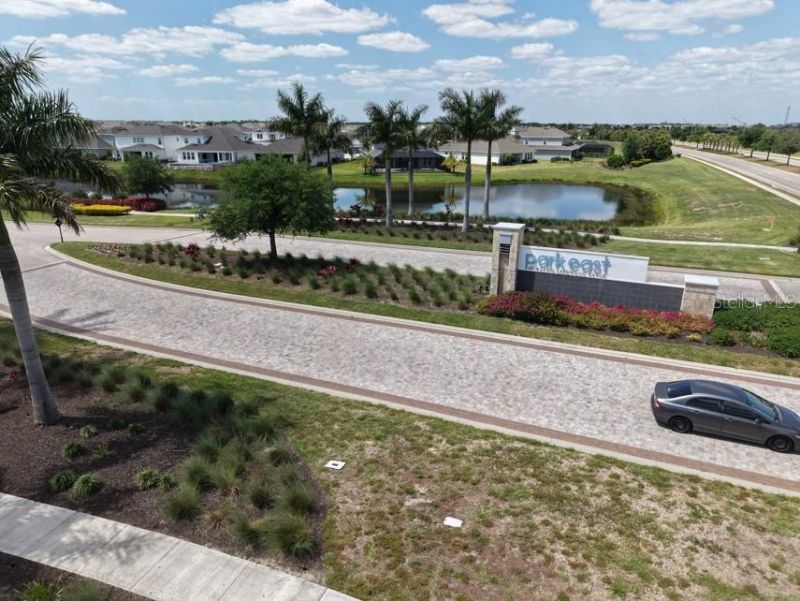 16419 Paynes Mill Drive, Lakewood Ranch, FL 34211 Photo