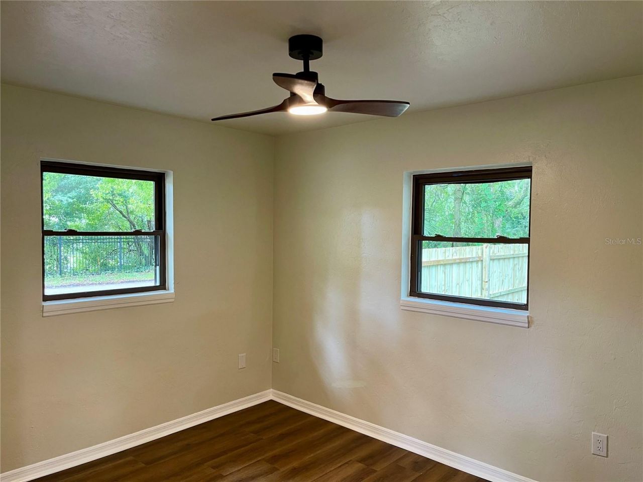 1715 NE 6th Place, Gainesville, FL 32641 Photo