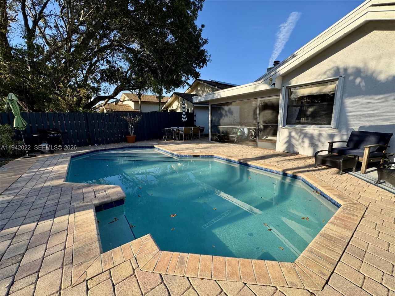 575 Lakeside Cir, Sunrise, FL 33326 Photo