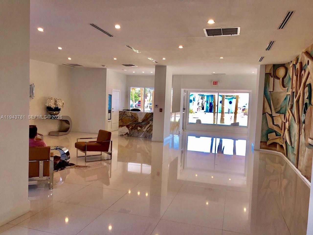 6450 Collins Ave, Unit 703, Miami Beach, FL 33141 Photo