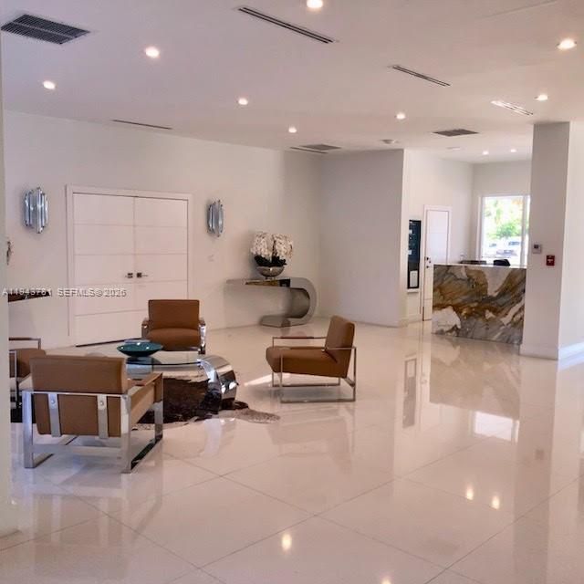 6450 Collins Ave, Unit 703, Miami Beach, FL 33141 Photo