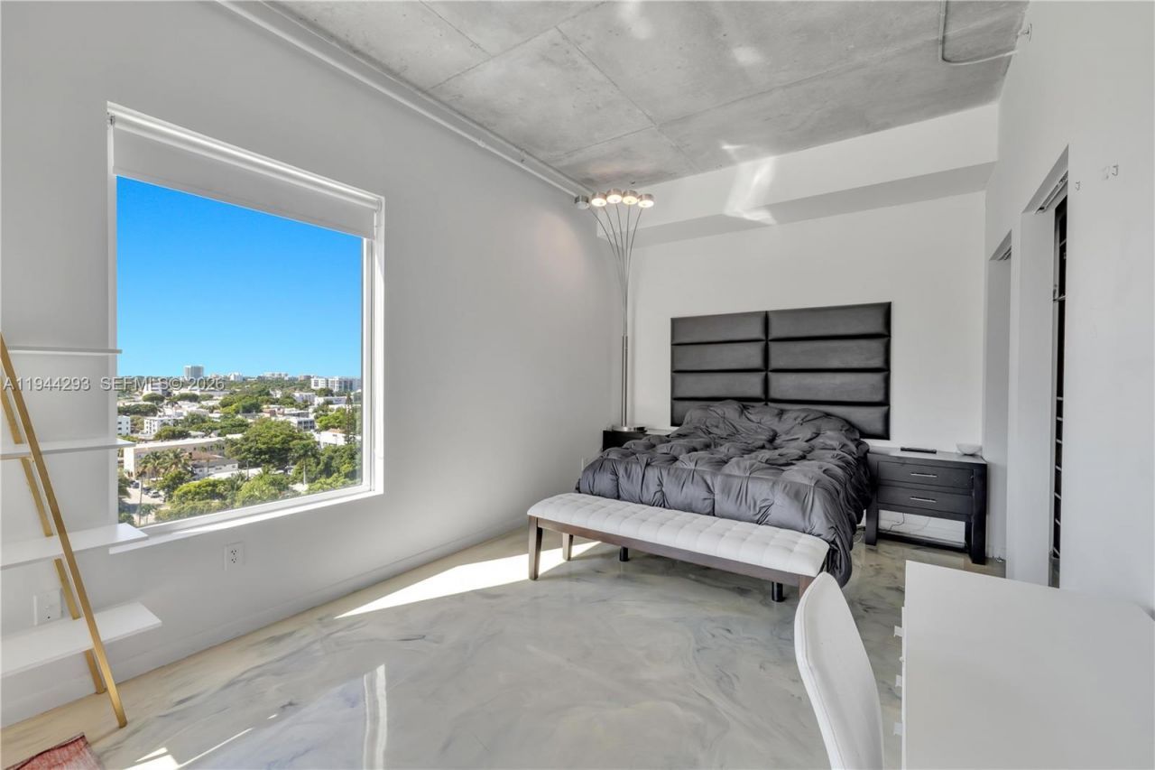 10 SW South River Dr, Unit 1111, Miami, FL 33130 Photo