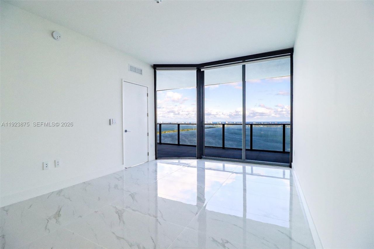 700 NE 24 St, Unit 4201, Miami, FL 33137 Photo