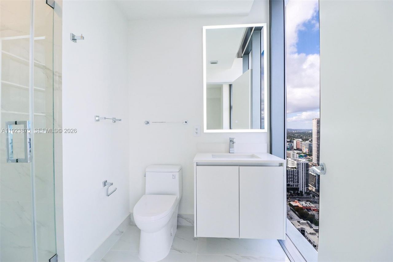 700 NE 24 St, Unit 4201, Miami, FL 33137 Photo