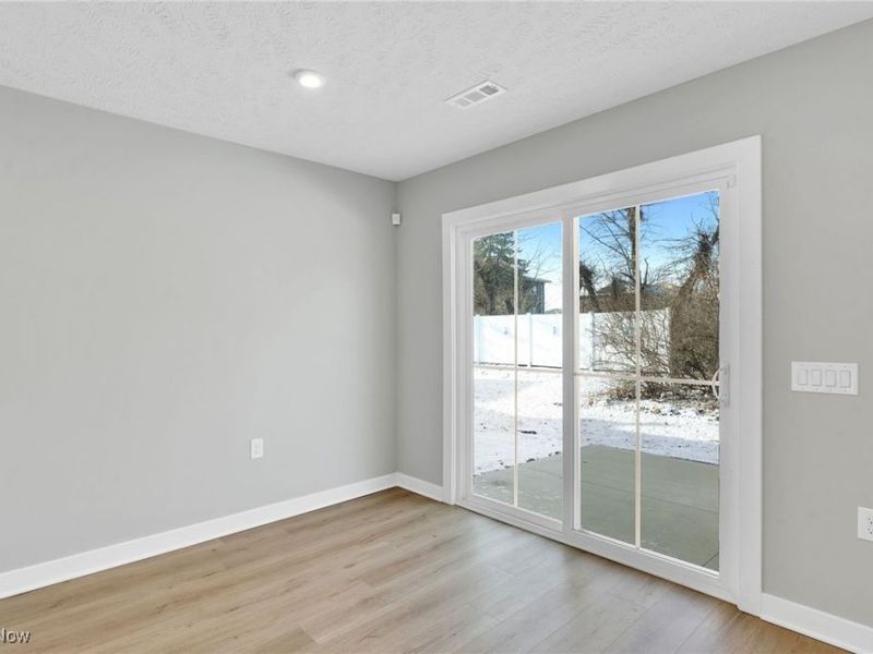 113 W Spring Drive, Elyria, OH 44035 Photo 13