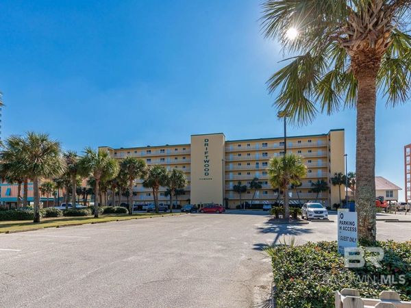 615 W Beach Boulevard, Unit 2D, Gulf Shores, AL 36542