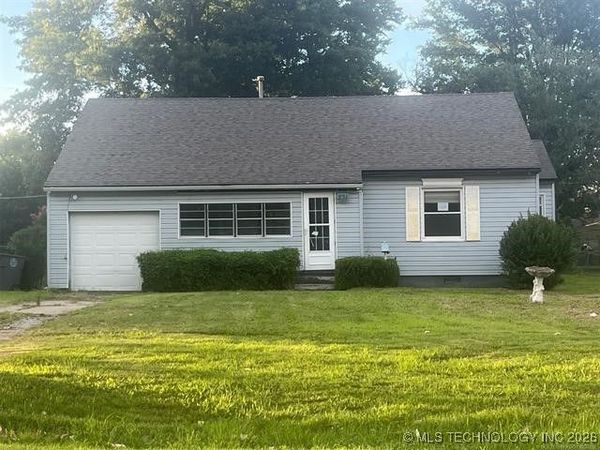 231 E Mohawk Boulevard , Tulsa, OK 74106