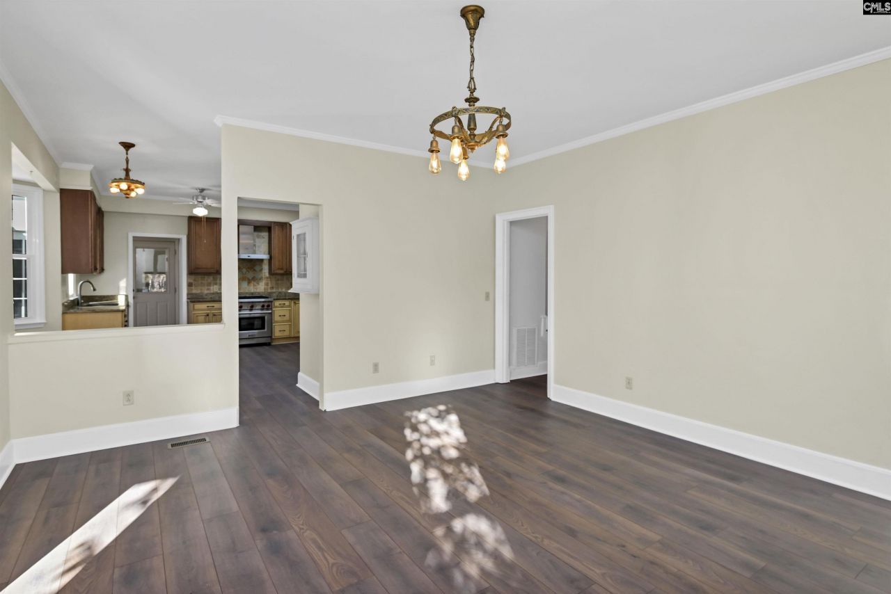 730 Stoneridge Road Photo 10