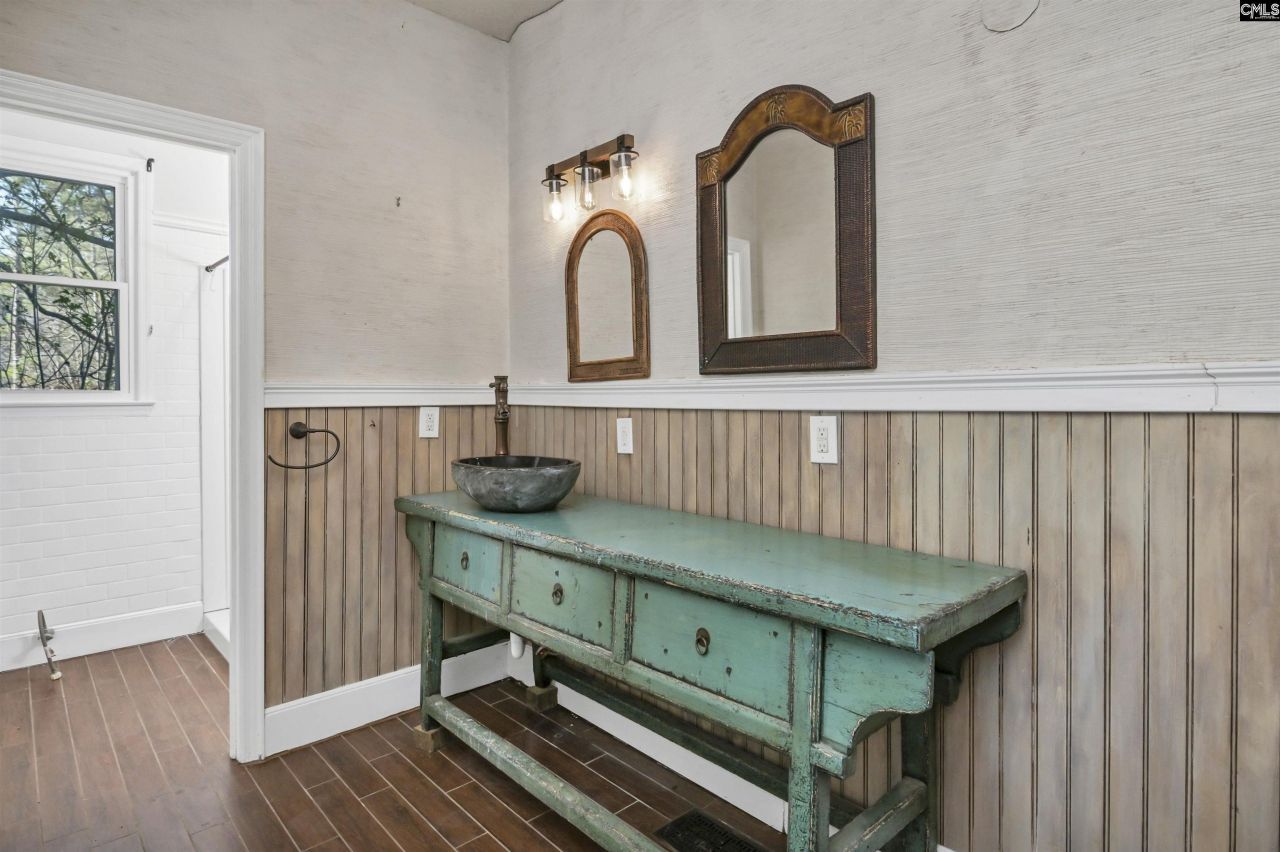 730 Stoneridge Road Photo 23