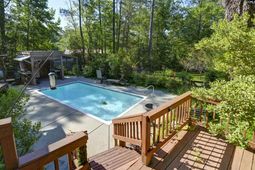 730 Stoneridge Road photo 4