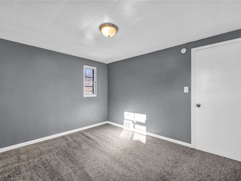 422 E 222nd street, Unit 2, Euclid, OH 44123 Photo 17