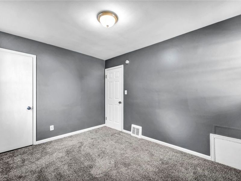 422 E 222nd street, Unit 2, Euclid, OH 44123 Photo 21