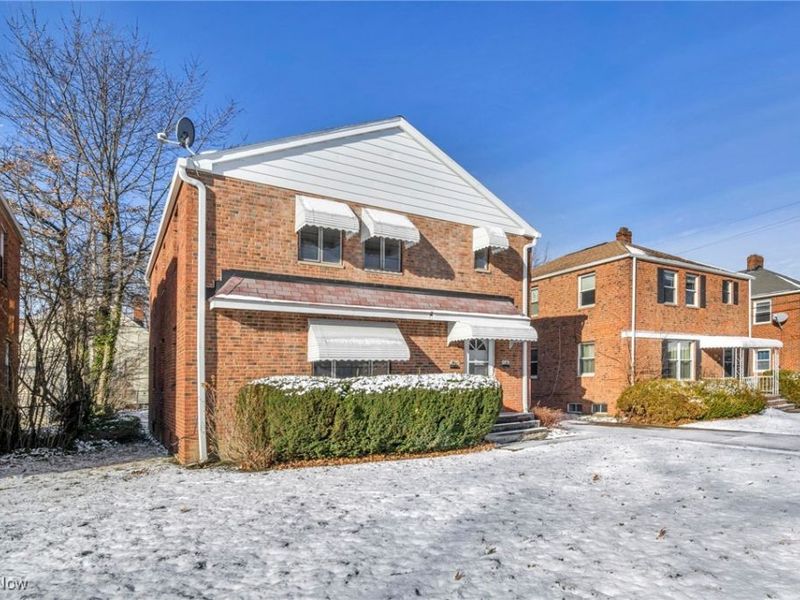 422 E 222nd street, Unit 2, Euclid, OH 44123 Photo 3